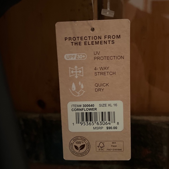 NWT Zeroxposur sun smart swim top protection from elements UPF 30+ - Picture 2 of 4